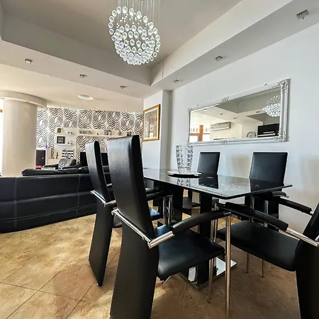 Casa Del Mar - 2br, First Line Sea View Vollga * Durrës