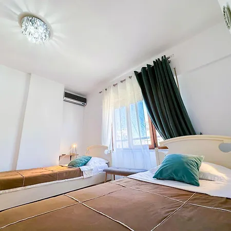 Casa Del Mar - 2br, First Line Sea View Vollga *